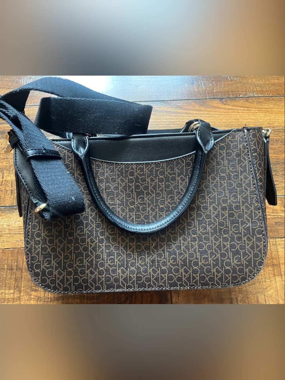 CK Purse/Handbag - Picture 3 of 7